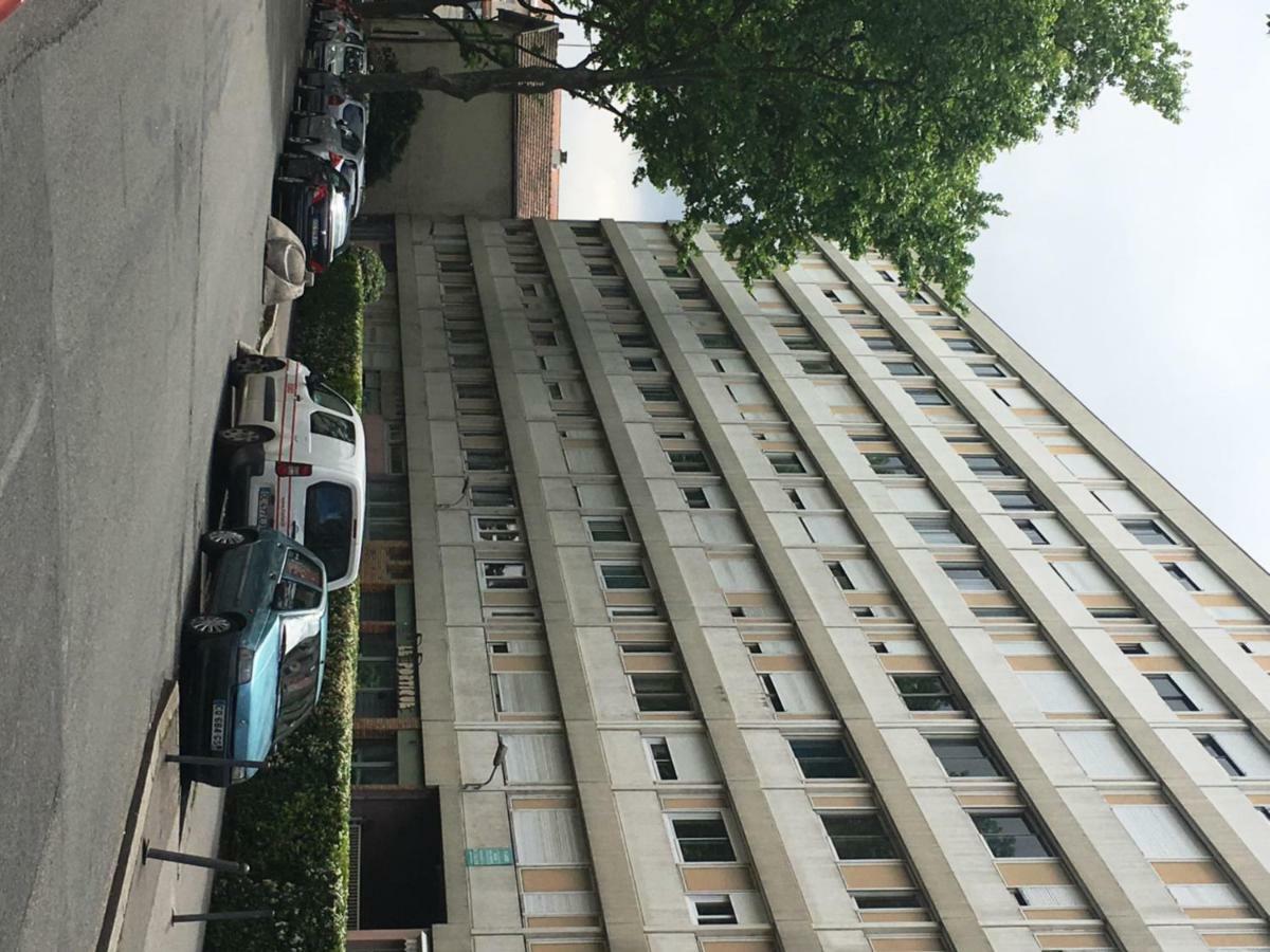 Studio Richelieu 2 Et Son Parking Prive วีเลอร์บาน ภายนอก รูปภาพ